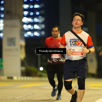 Runner Photo 4584692