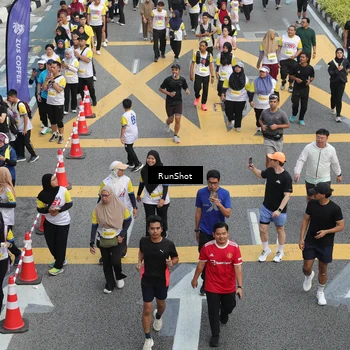 Runner Photo 4584703