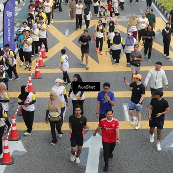 Runner Photo 4584717