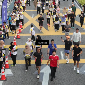Runner Photo 4584730