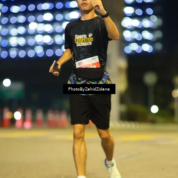 Runner Photo 4584743