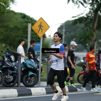 Runner Photo 4584768