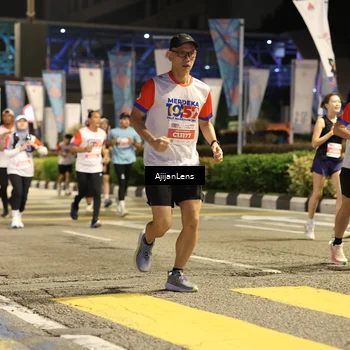 Runner Photo 4584772