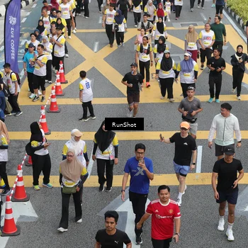 Runner Photo 4584784