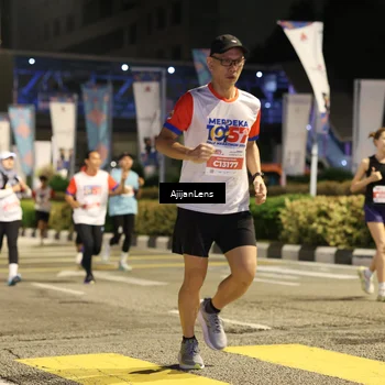 Runner Photo 4584815