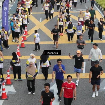 Runner Photo 4584843