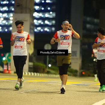 Runner Photo 4584906