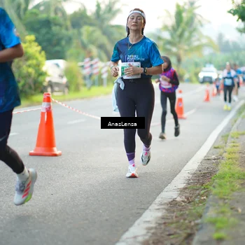 Runner Photo 4585037