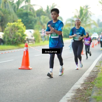 Runner Photo 4585054