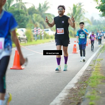 Runner Photo 4585072