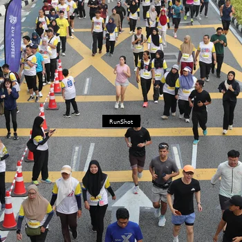 Runner Photo 4585078