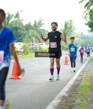Runner Photo 4585087