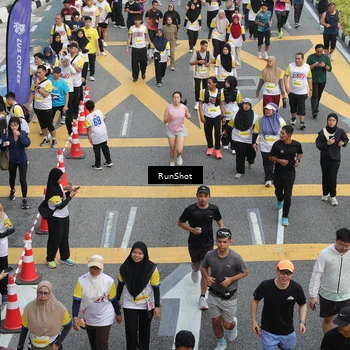 Runner Photo 4585113