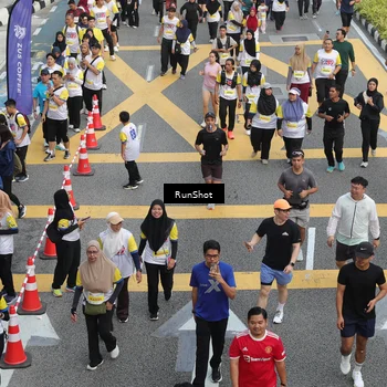 Runner Photo 4585125