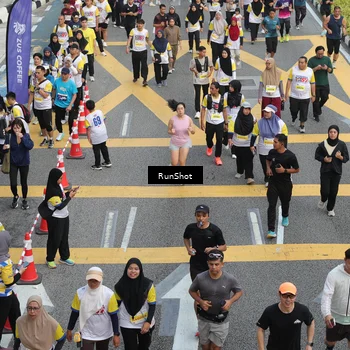 Runner Photo 4585184