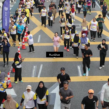 Runner Photo 4585217