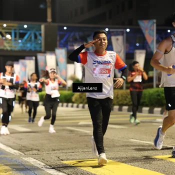 Runner Photo 4585228
