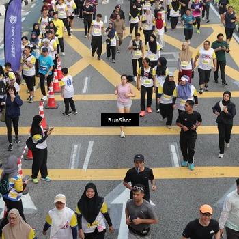 Runner Photo 4585247