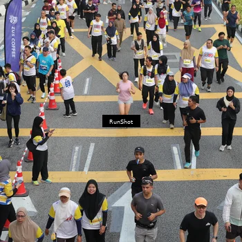 Runner Photo 4585272