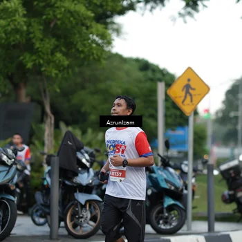 Runner Photo 4585278