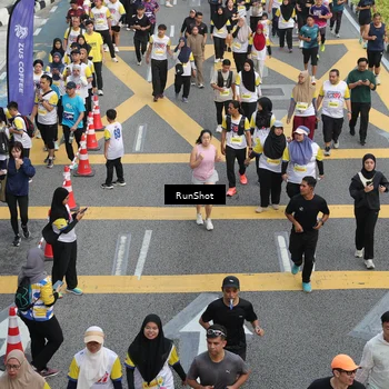 Runner Photo 4585292