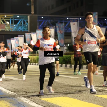 Runner Photo 4585296