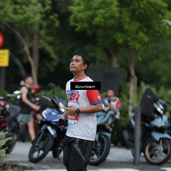 Runner Photo 4585305