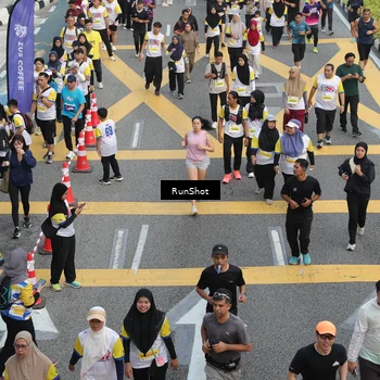 Runner Photo 4585306