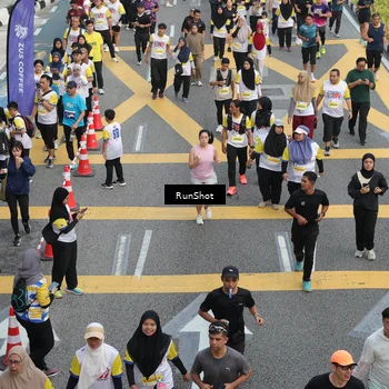 Runner Photo 4585309