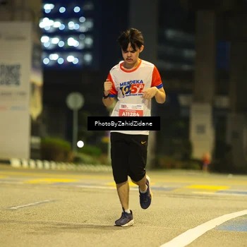 Runner Photo 4585381