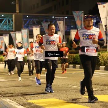 Runner Photo 4585448