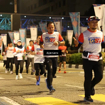 Runner Photo 4585454