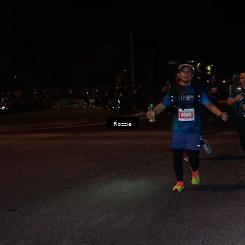 Runner Photo 4585472