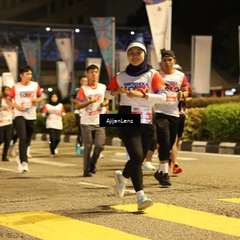 Runner Photo 4585513