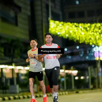Runner Photo 4585536