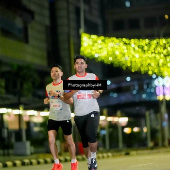Runner Photo 4585542