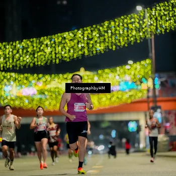 Runner Photo 4585605