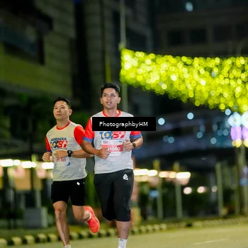 Runner Photo 4585622
