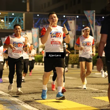 Runner Photo 4585631