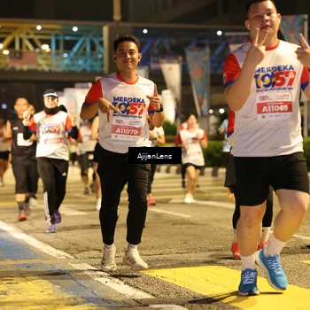 Runner Photo 4585639