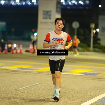 Runner Photo 4585644