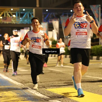 Runner Photo 4585648