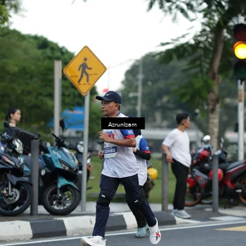 Runner Photo 4585651