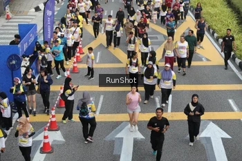 Runner Photo 4585654