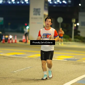 Runner Photo 4585660