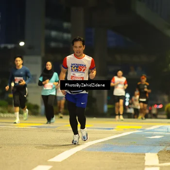 Runner Photo 4585664