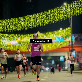 Runner Photo 4585673