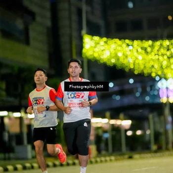 Runner Photo 4585682