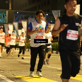 Runner Photo 4585800