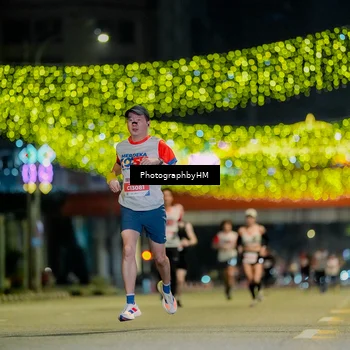 Runner Photo 4585828